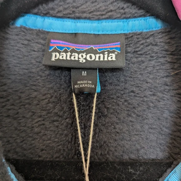 Patagonia Black and Blue Fleece Pullover - Picture 2 of 4